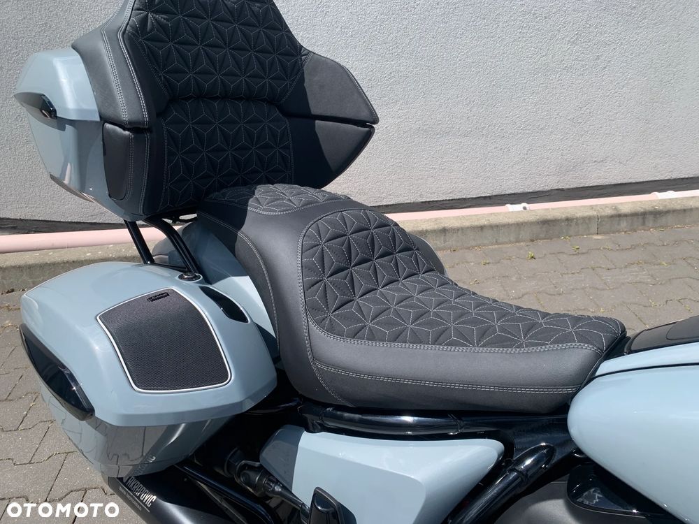 BMW R - 18