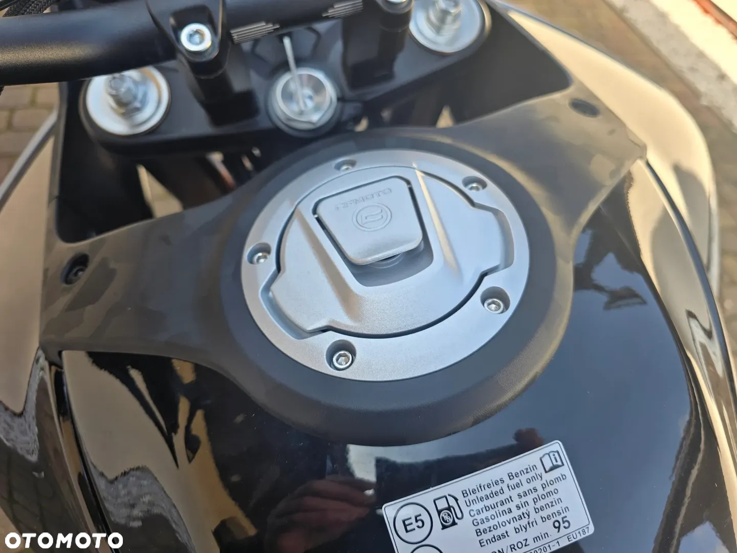 CFMoto MT - 17