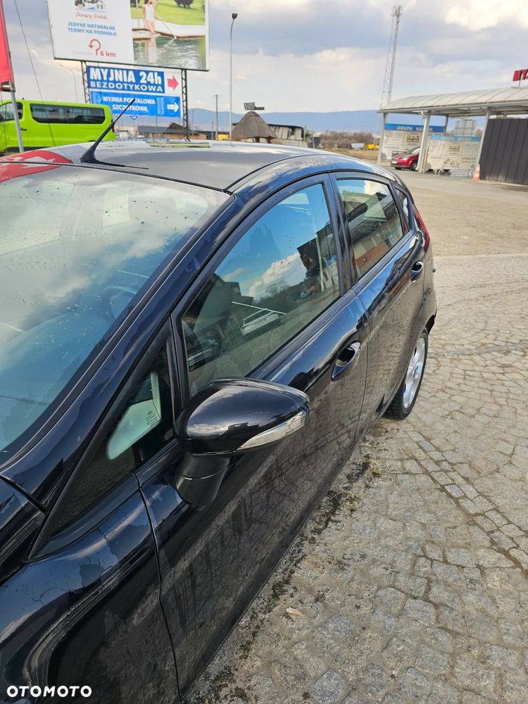 Ford Fiesta 1.4 TDCi Titanium - 9