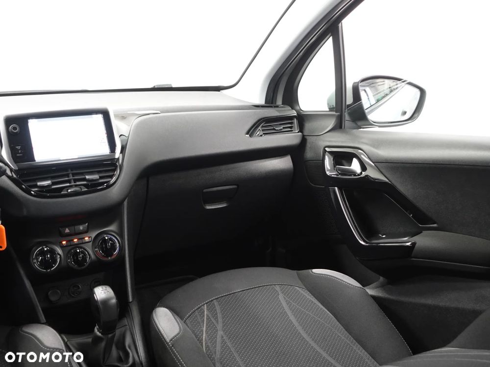 Peugeot 208 82 VTI Active - 34