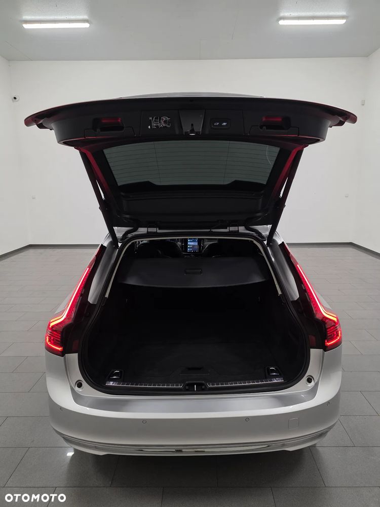 Volvo V90 B5 D AWD Geartronic Inscription - 38