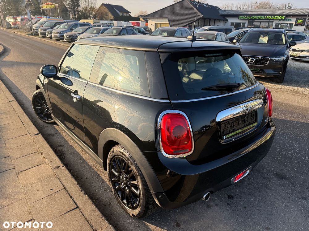 MINI ONE Blackyard - 4