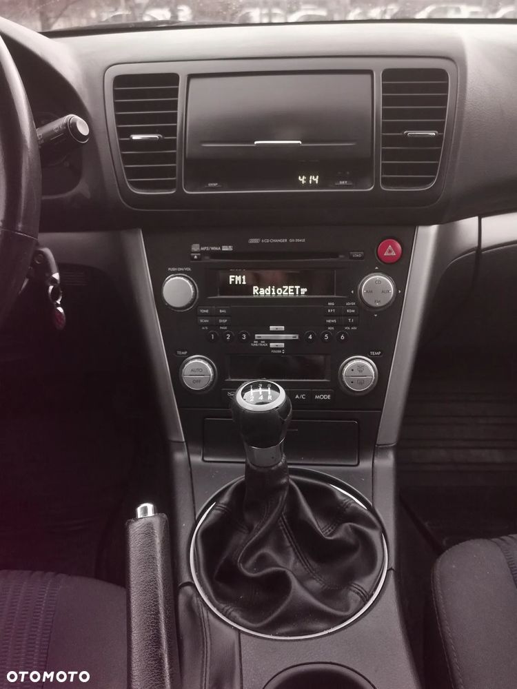 Subaru Legacy Kombi 2.0D RA 000 - 18