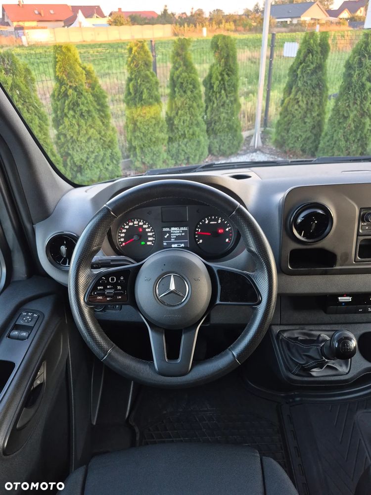 Mercedes-Benz Sprinter - 34