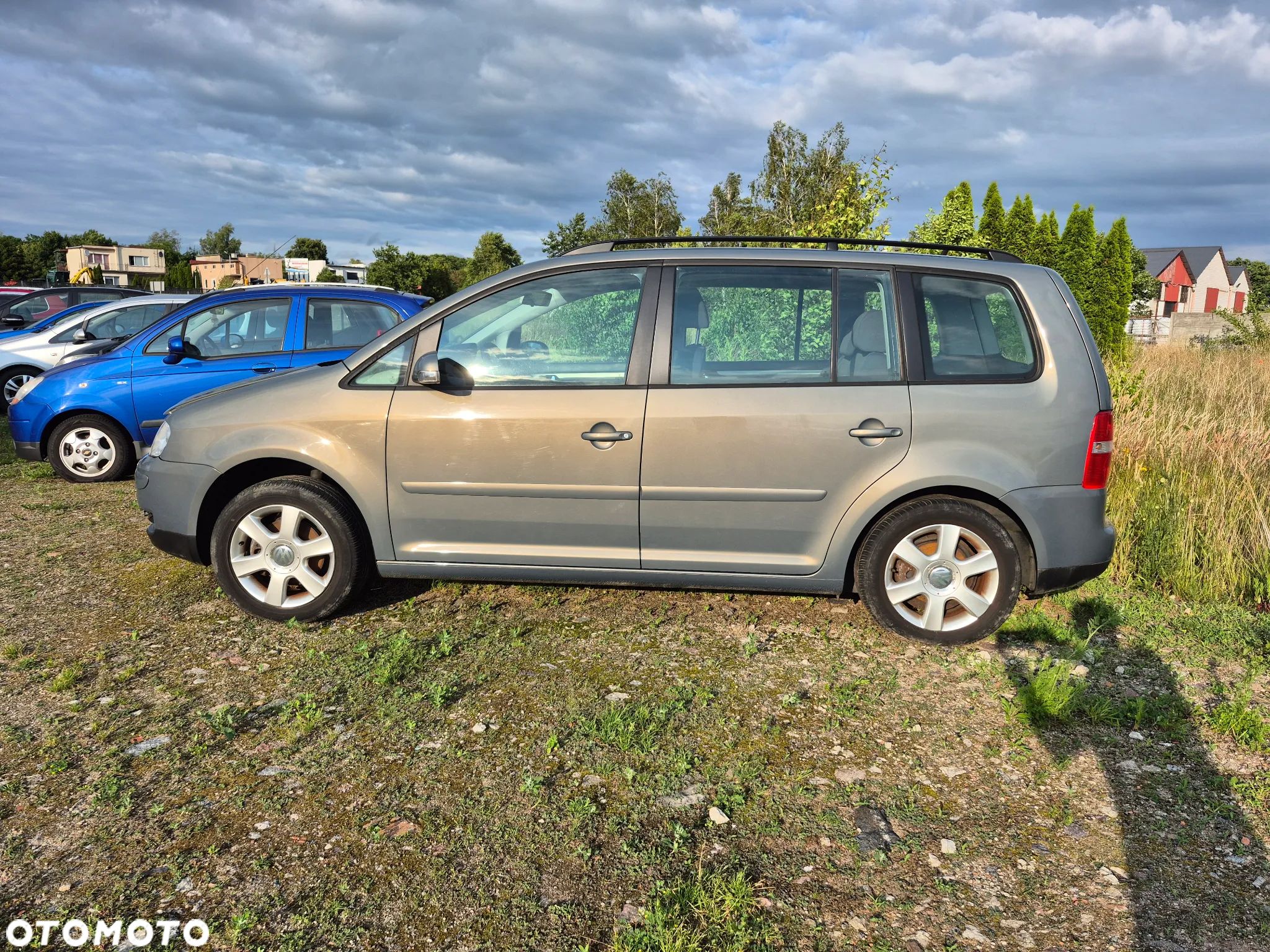 Volkswagen Touran 1.4 TSI Trendline - 1
