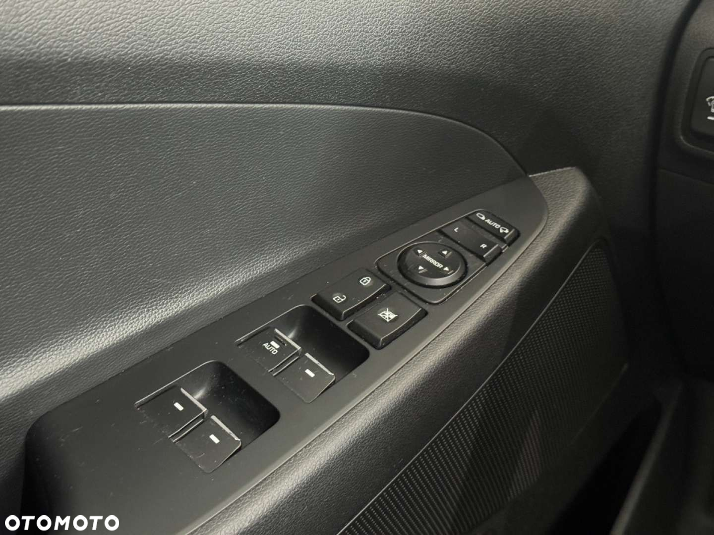 Hyundai Tucson - 32