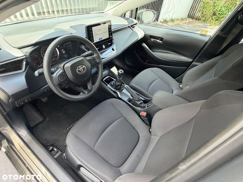 Toyota Corolla 1.5 Active - 16