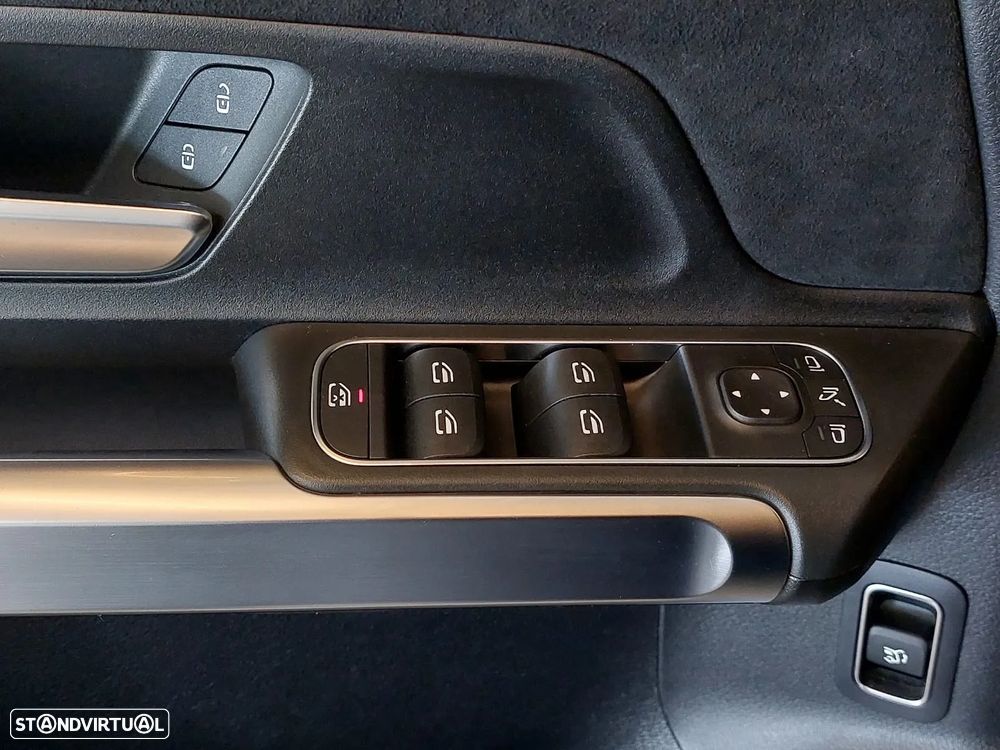 Mercedes-Benz GLB 180 d AMG Line - 18