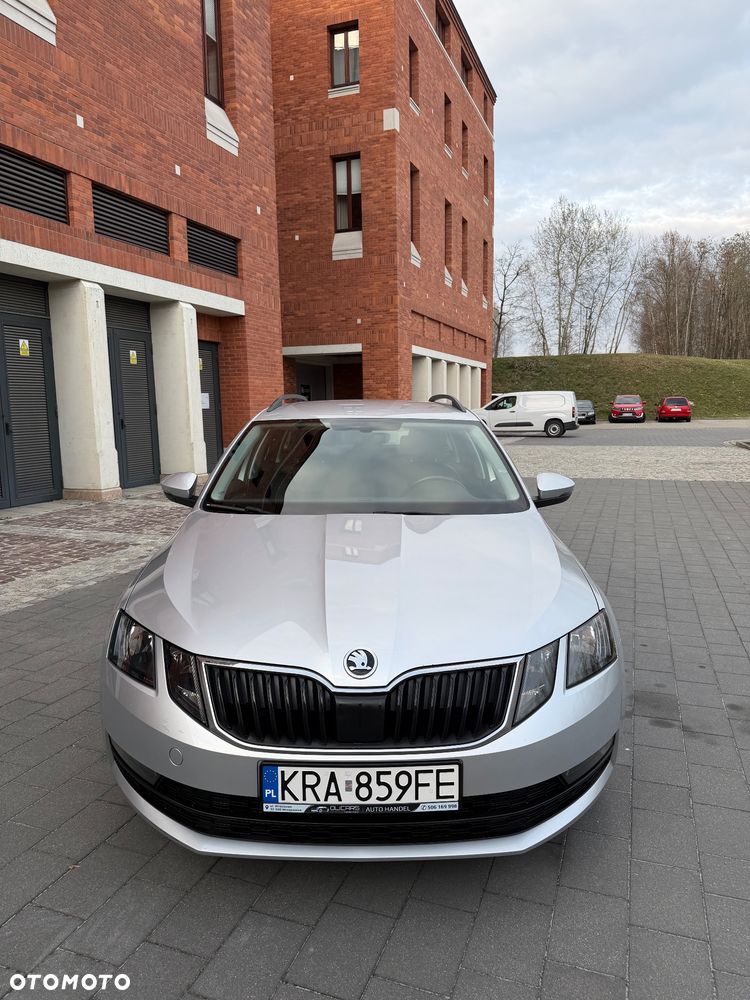 Skoda Octavia 1.5 TSI ACT Style DSG - 9