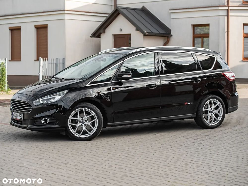 Ford S-Max 2.0 TDCi Titanium PowerShift - 7