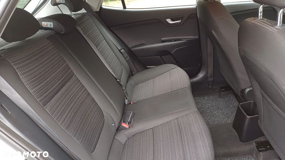 Kia Stonic 1.6 CRDi SCR L - 13