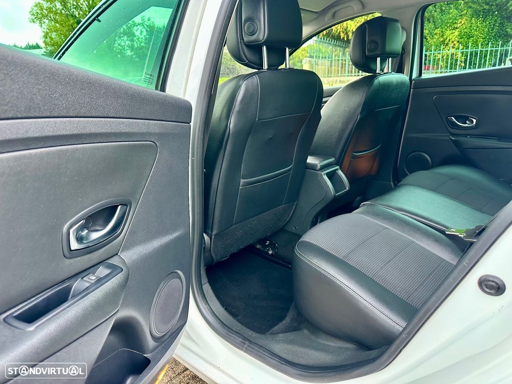 Renault Mégane 1.5 dCi GT Line - 24