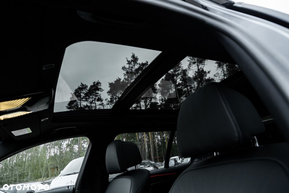 BMW Seria 5 520d M Sport - 40