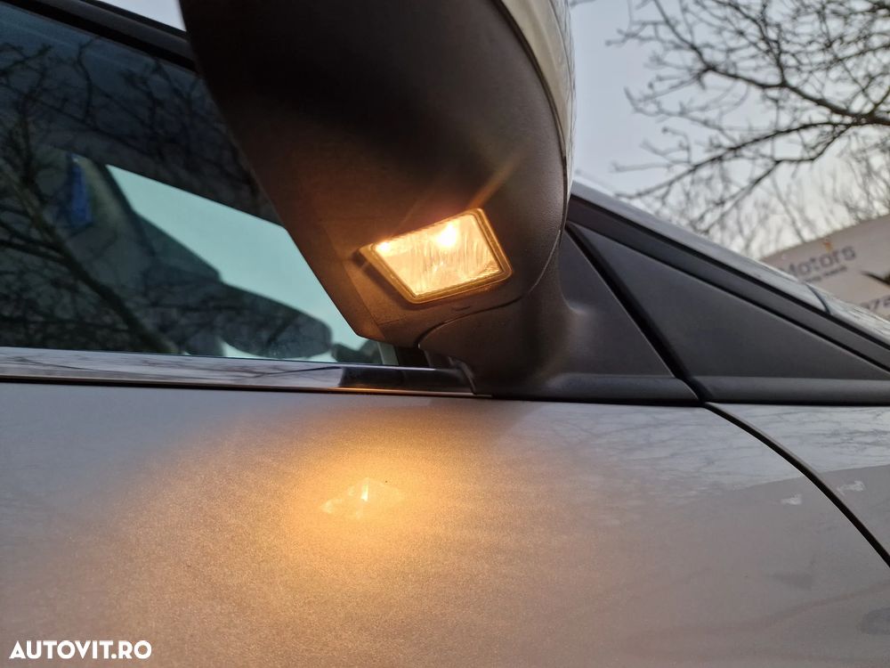 Ford Kuga 2.0 TDCi 4x4 Titanium - 21