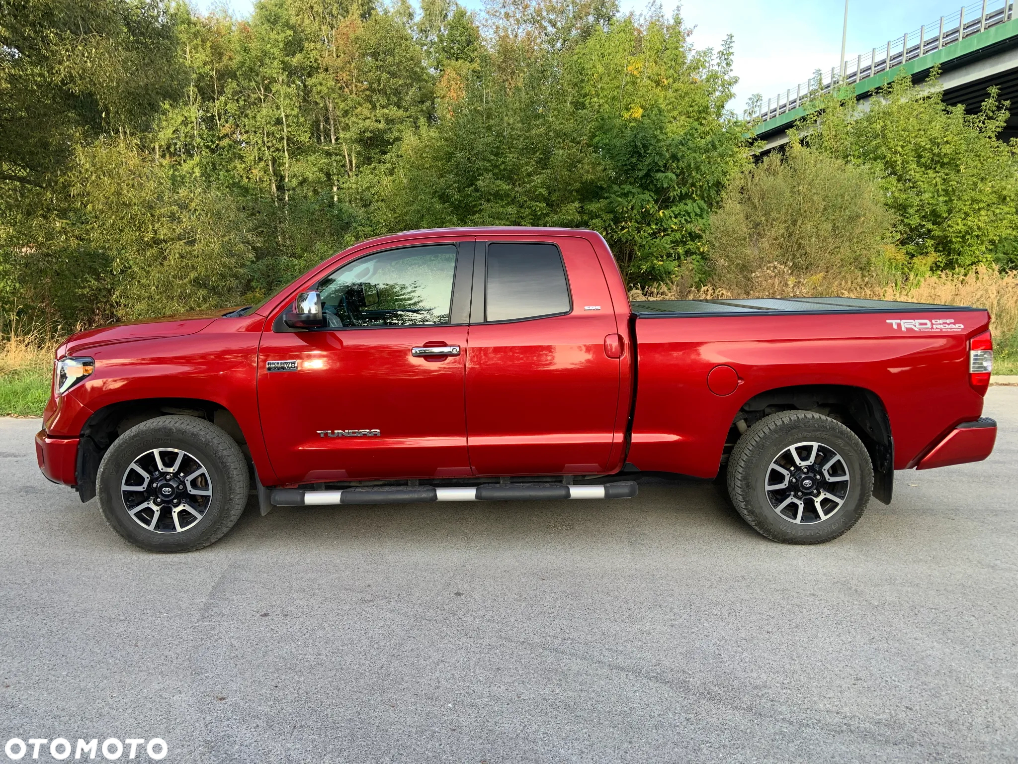 Toyota Tundra - 2