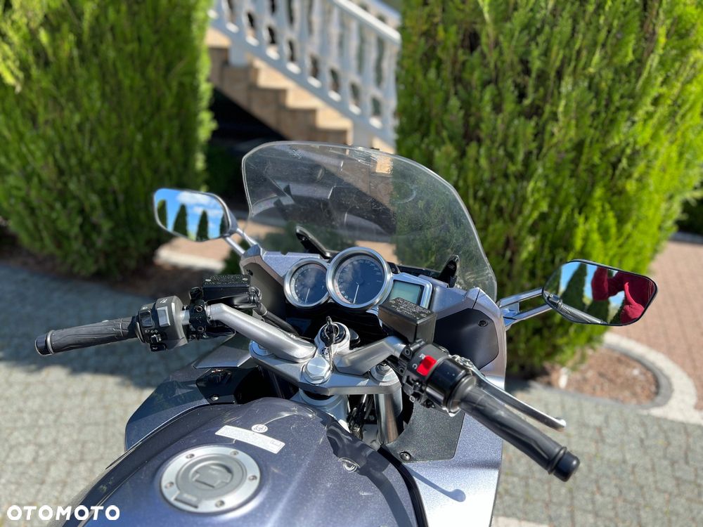 Yamaha FJR - 19