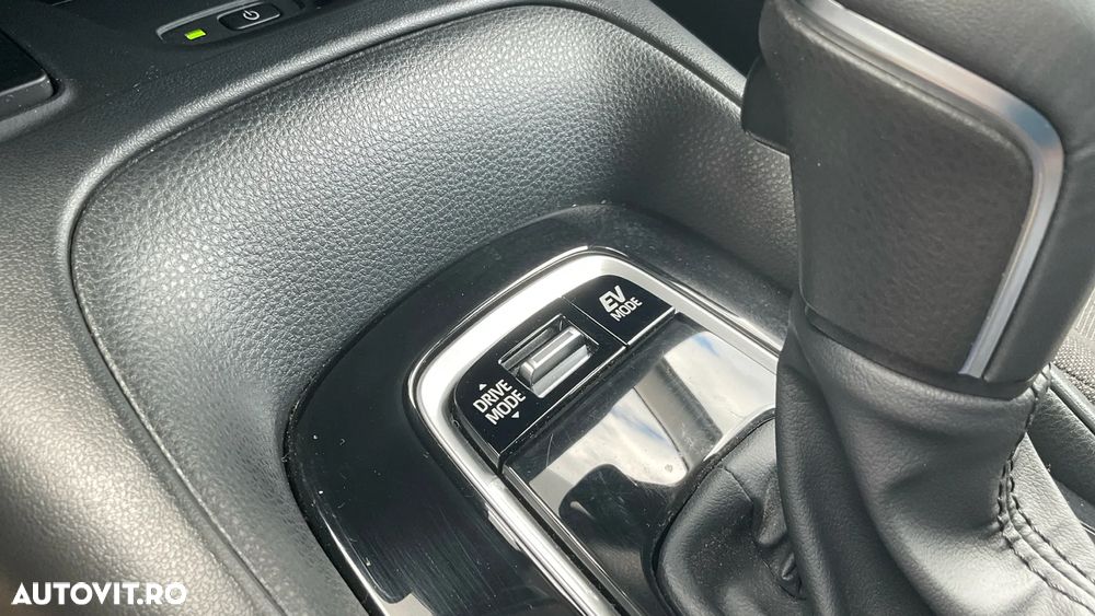Toyota Corolla 1.8 HSD Dynamic - 36
