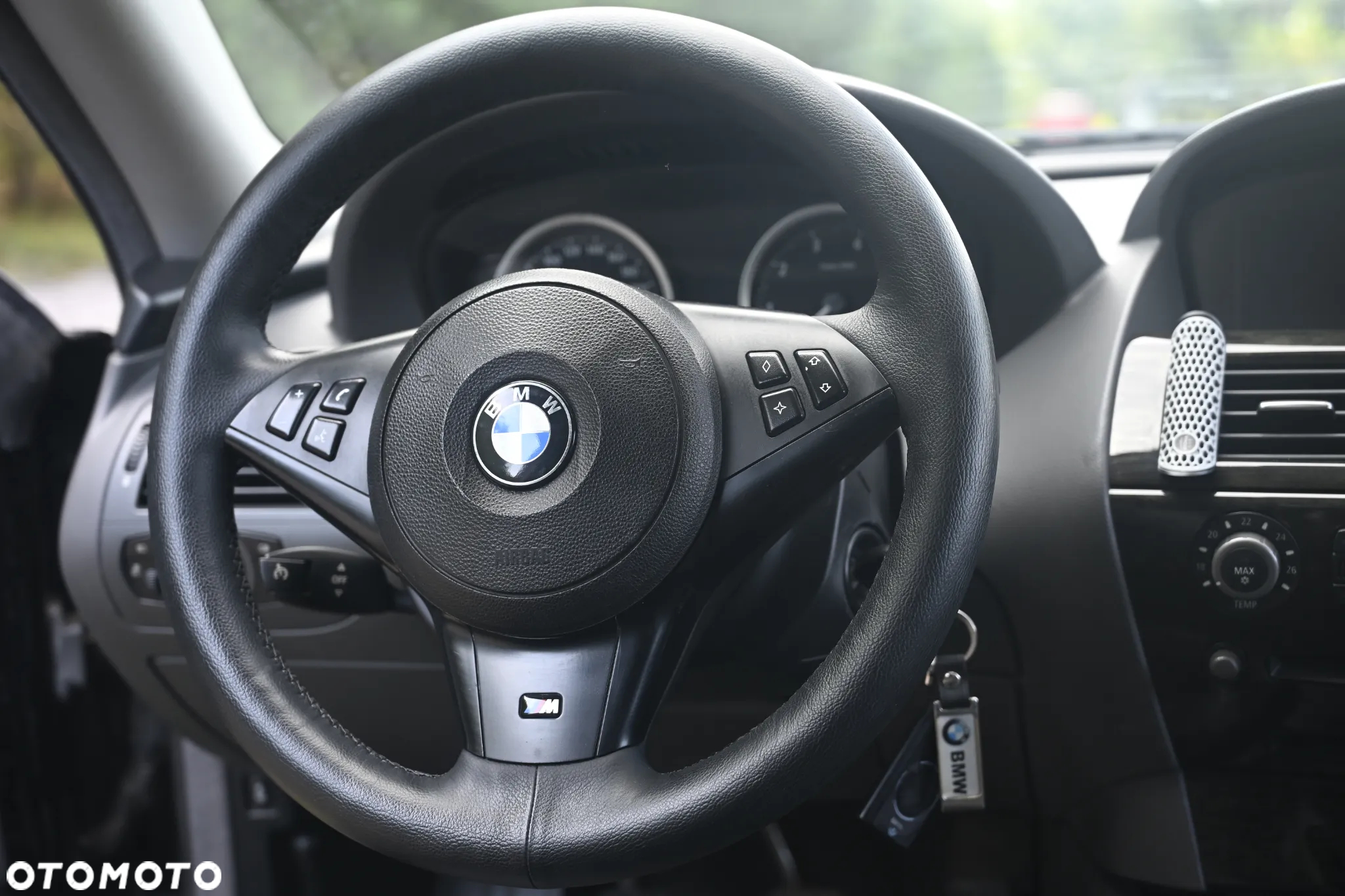 BMW Seria 6 645Ci - 8