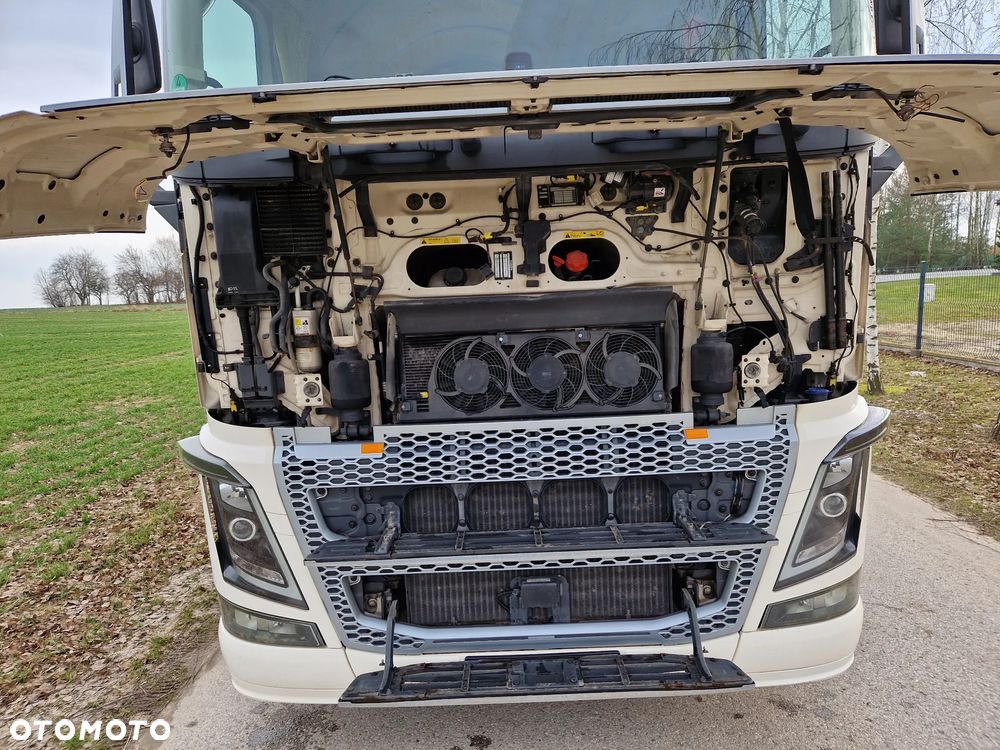 Volvo FH 16 700KM - 23