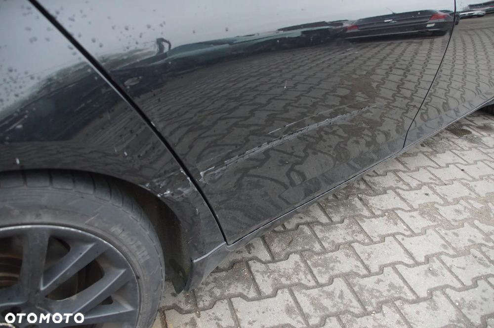 Pojazd na części BMW F01 750i Long xDrive, rocznik 2011 BLACK SAPPHIRE METALLIC (475) XCL.LEDER NAPPA ERW./D5 SATB HELL (NAD5) silnik N63B44O0 skrzynia GA6HP-26Z drzwi klapa szyba fotele long amortyzator - 15