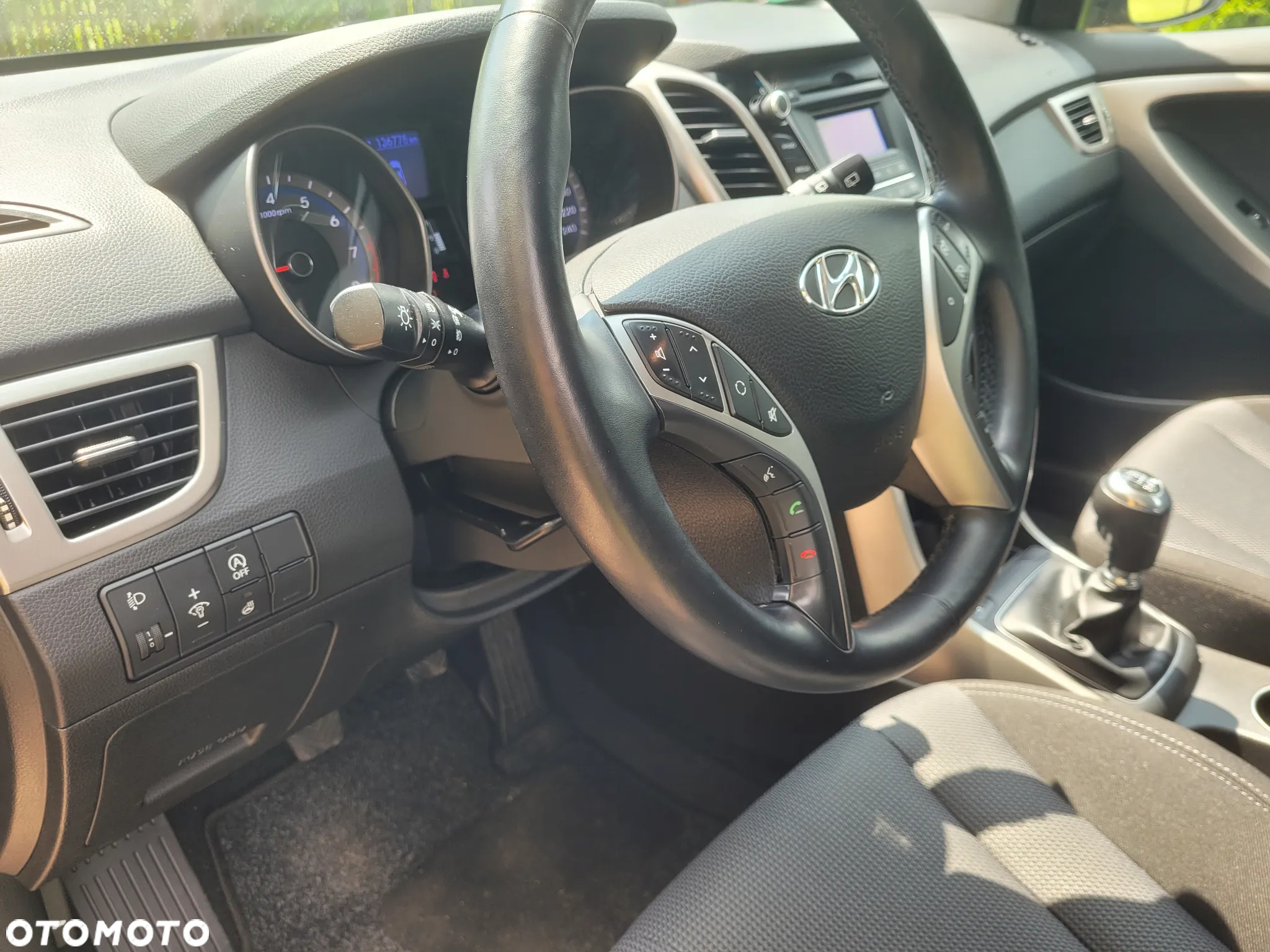 Hyundai i30 blue 1.6 GDI Trend - 6