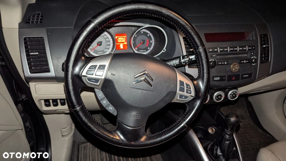 Citroën C-Crosser 2.2 HDi Exclusive - 11