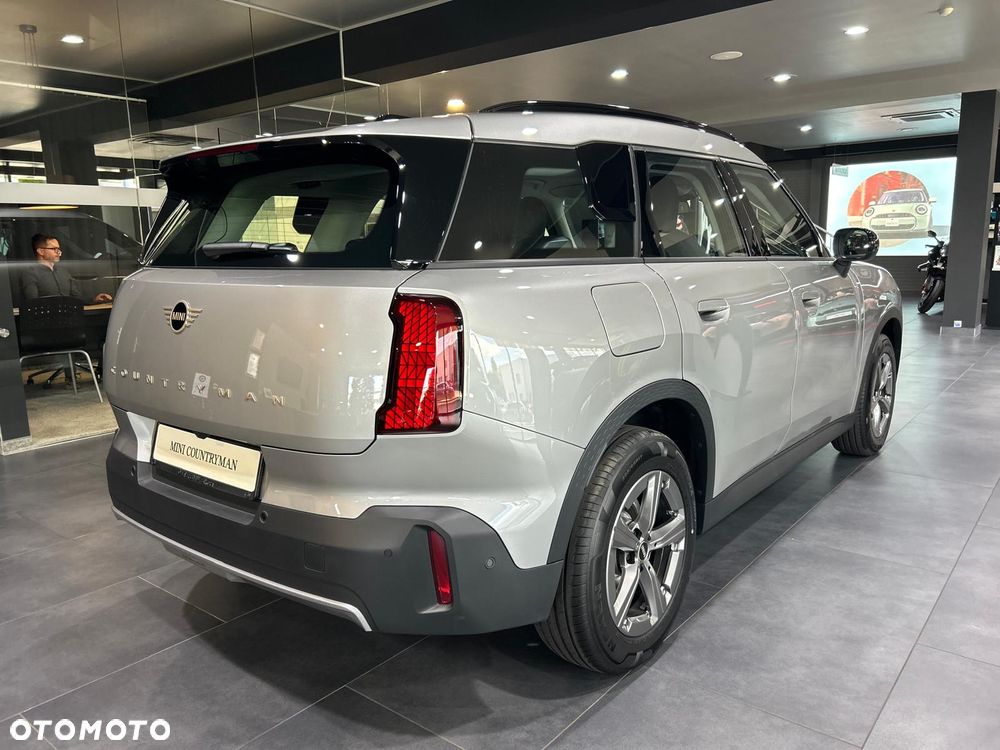 MINI Countryman C mHEV Linia Essential - 3