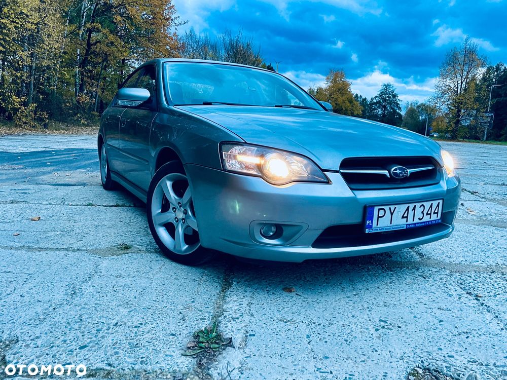 Subaru Legacy 2.0R Trend - 2