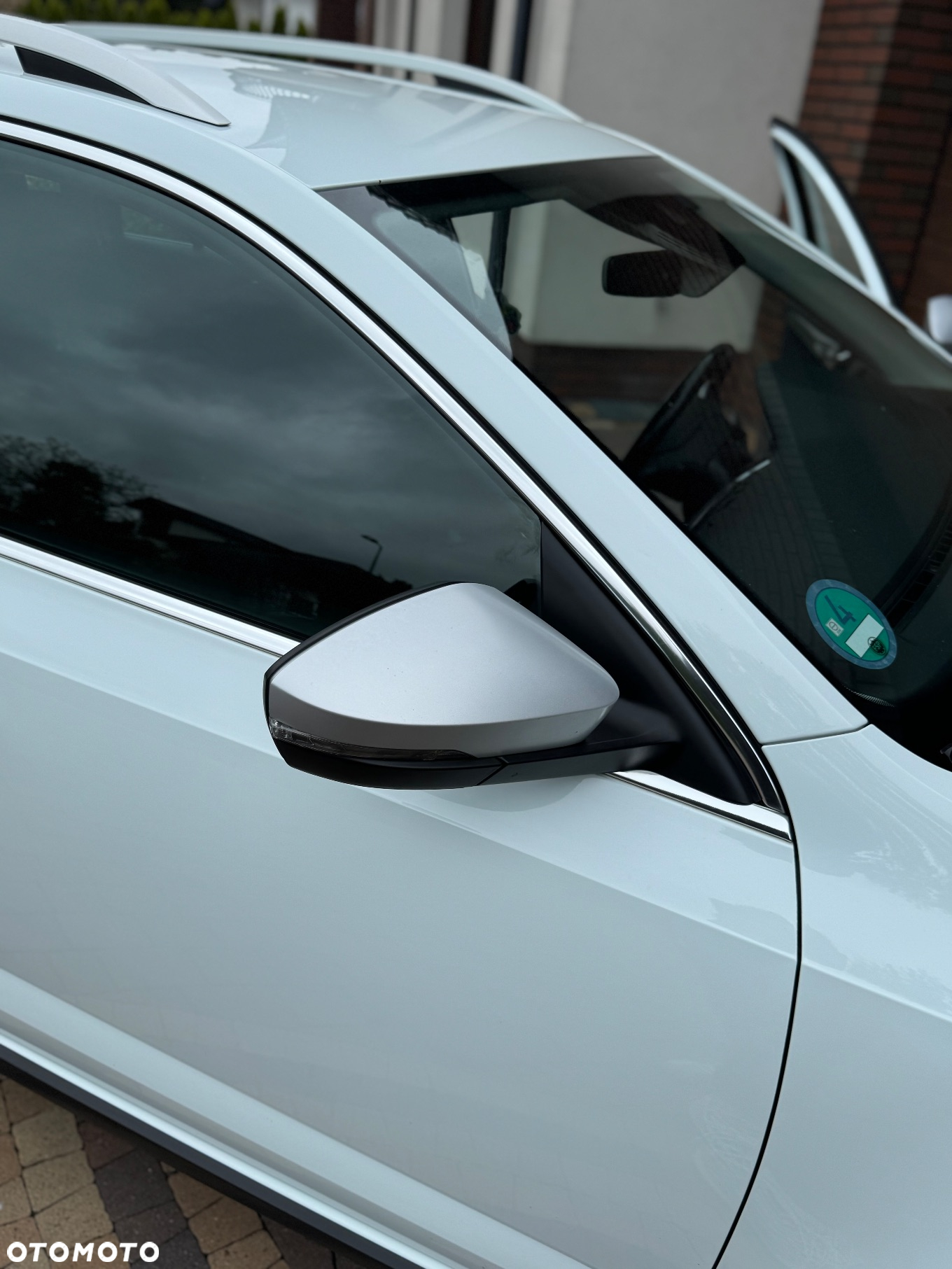 Skoda Octavia Combi 2.0 TDI DSG 4x4 Scout - 10