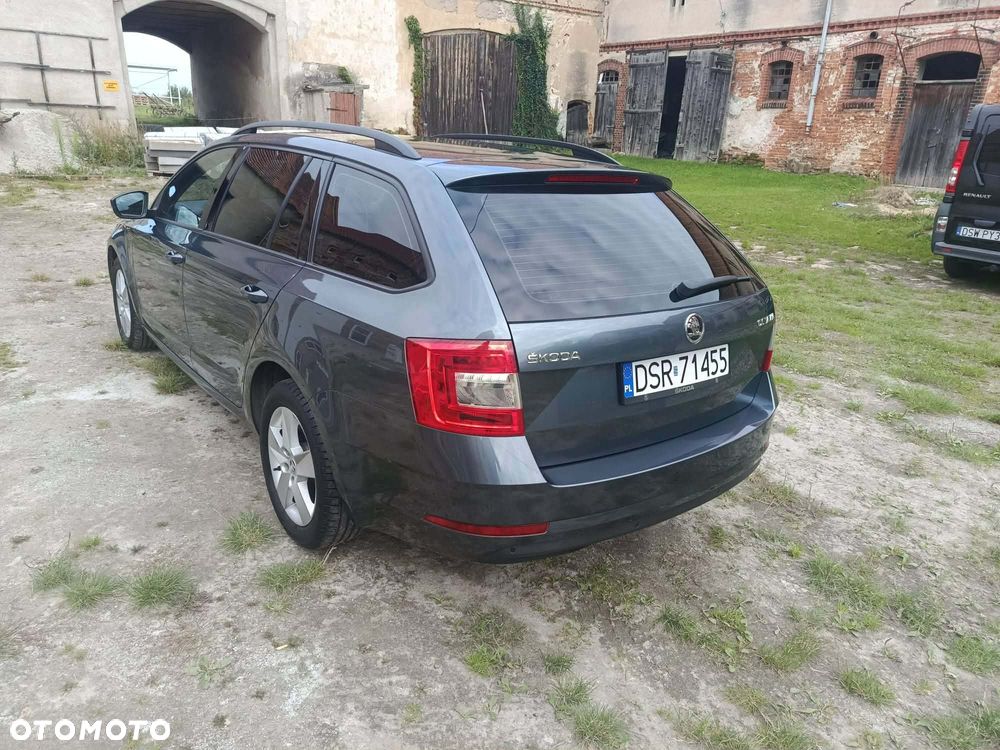 Skoda Octavia 2.0 TDI SCR Ambition DSG - 13