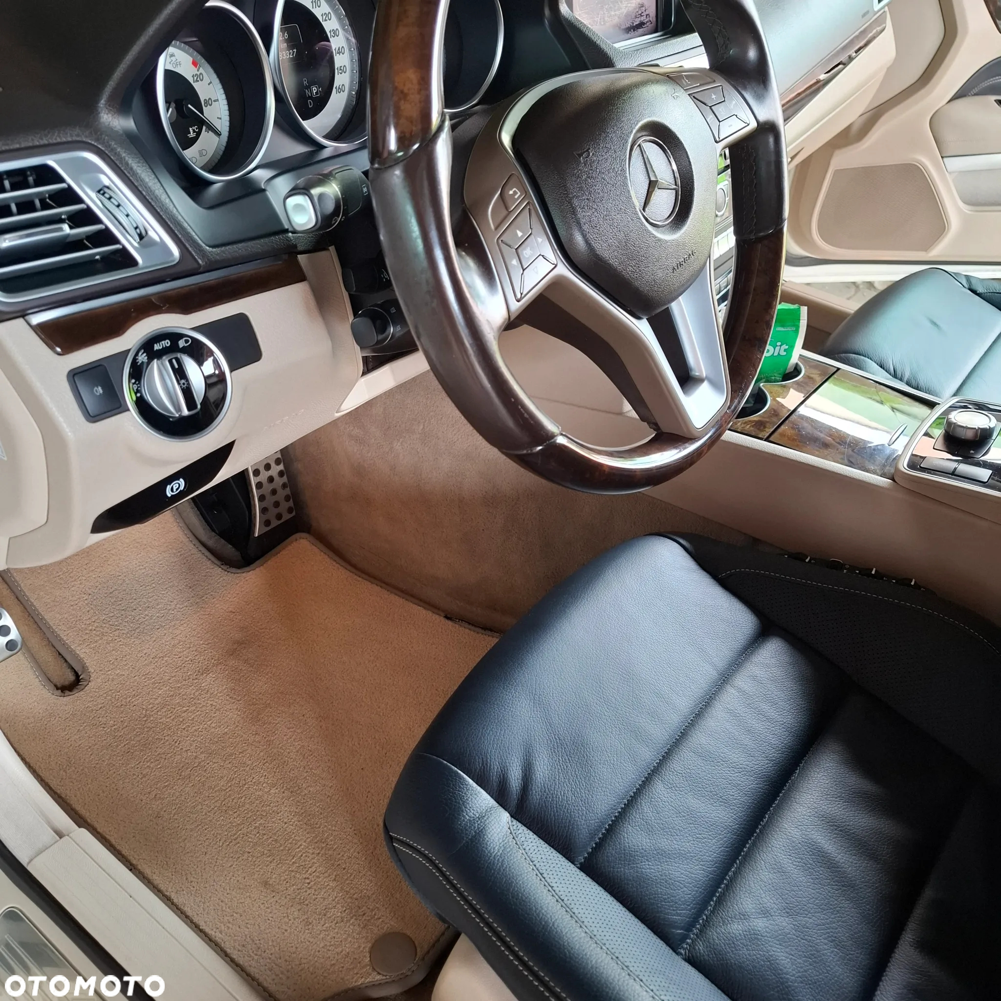 Mercedes-Benz Klasa E 350 - 19