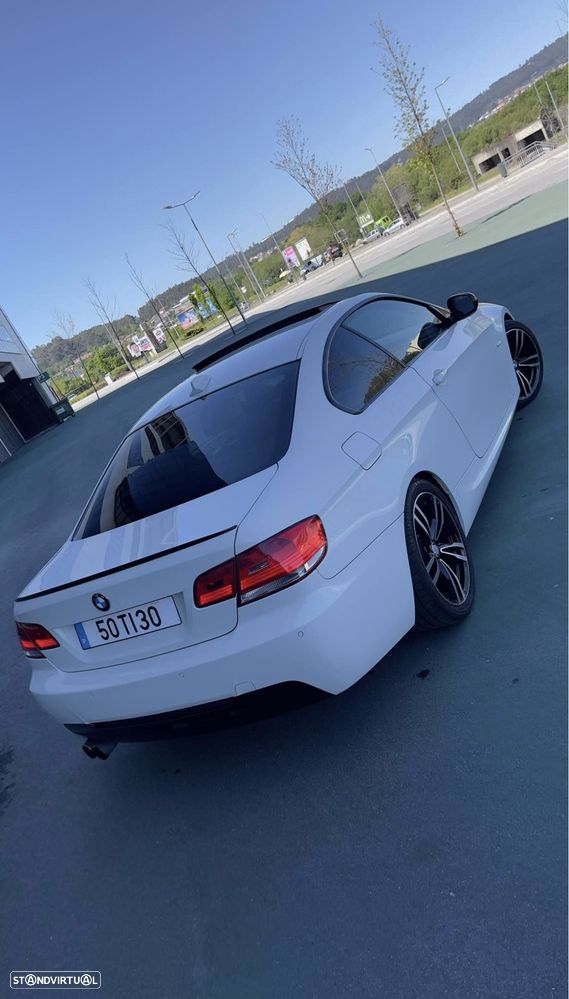 BMW 320 d Coupe - 2