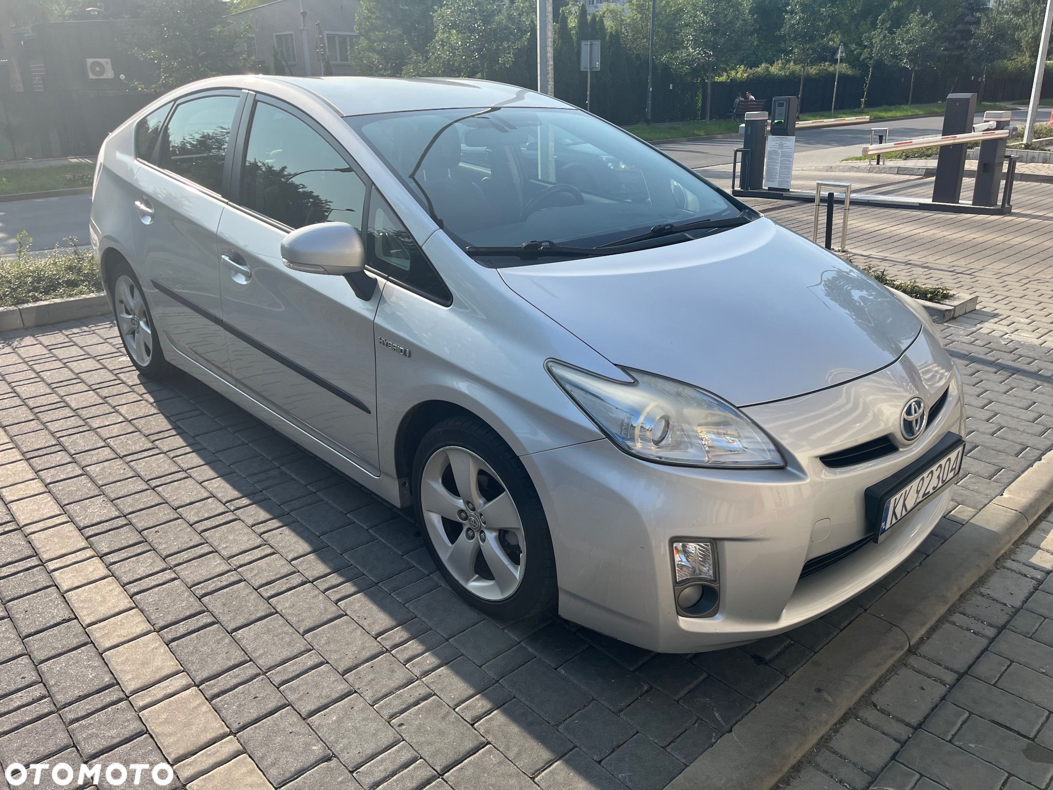 Toyota Prius 1.8 HSD Luna - 1