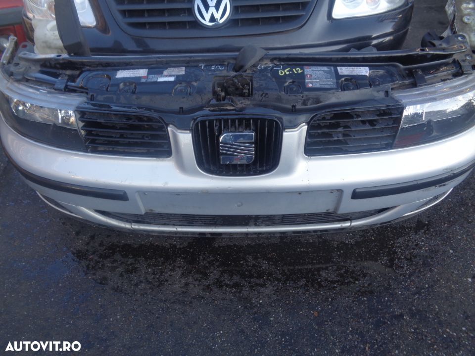 Vand fata completa Seat Leon din 2002 - 1