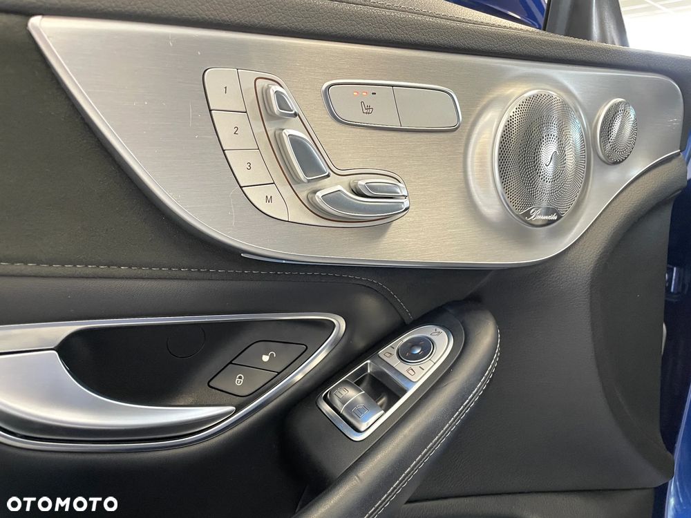 Mercedes-Benz Klasa C AMG 63 AMG Speedshift 7G-MCT - 15
