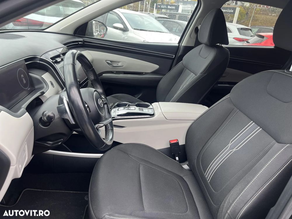 Hyundai Tucson 1.6 T-GDi HEV 2WD Select - 13