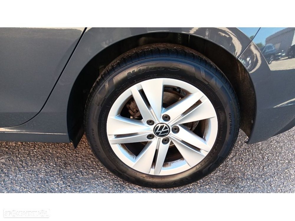 VW Golf 1.0 TSI Life - 28