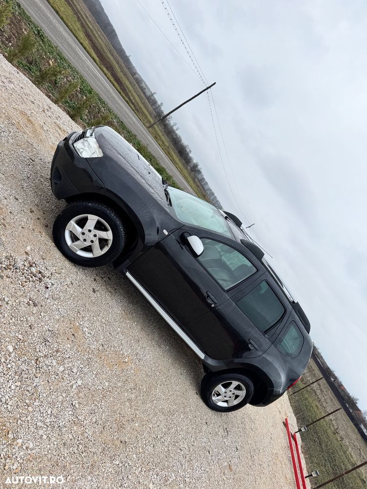 Dacia Duster 1.6 16V 4x2 - 6