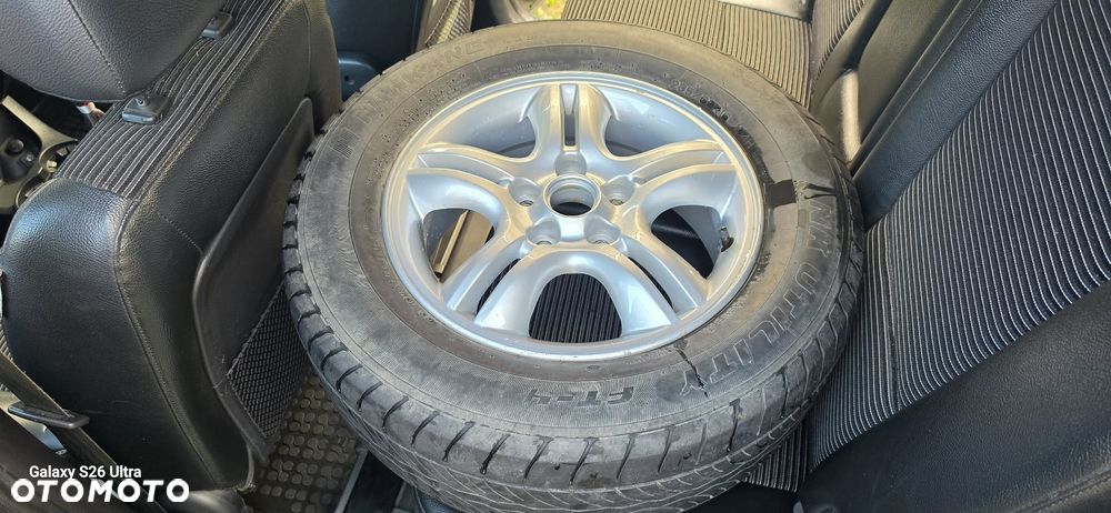 Kia Sportage 2.0 Expedition - 16