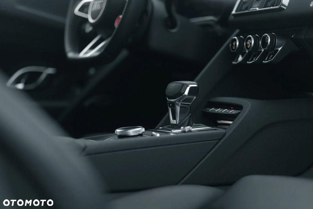 Audi R8 Coupé V10 RWD - 37