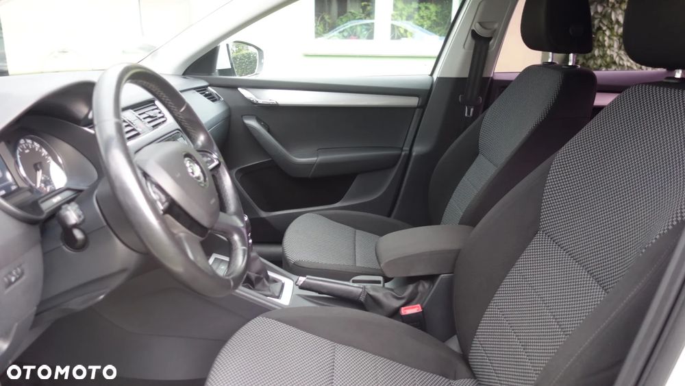 Skoda Octavia 1.4 TSI Elegance - 26