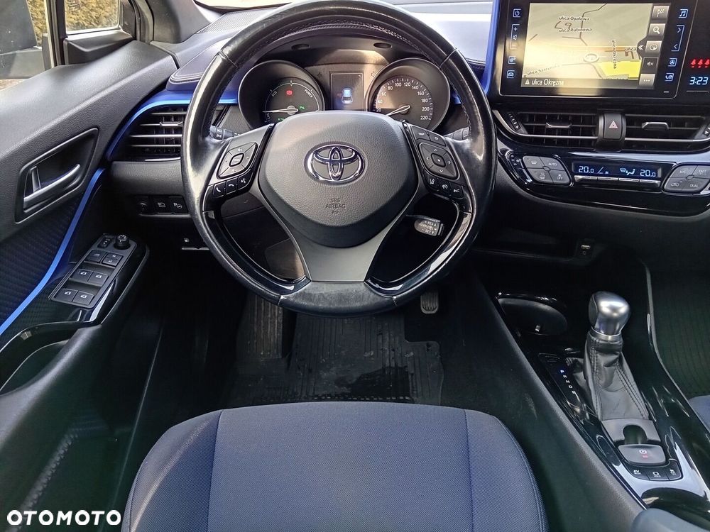 Toyota C-HR 1.8 Hybrid Dynamic - 12