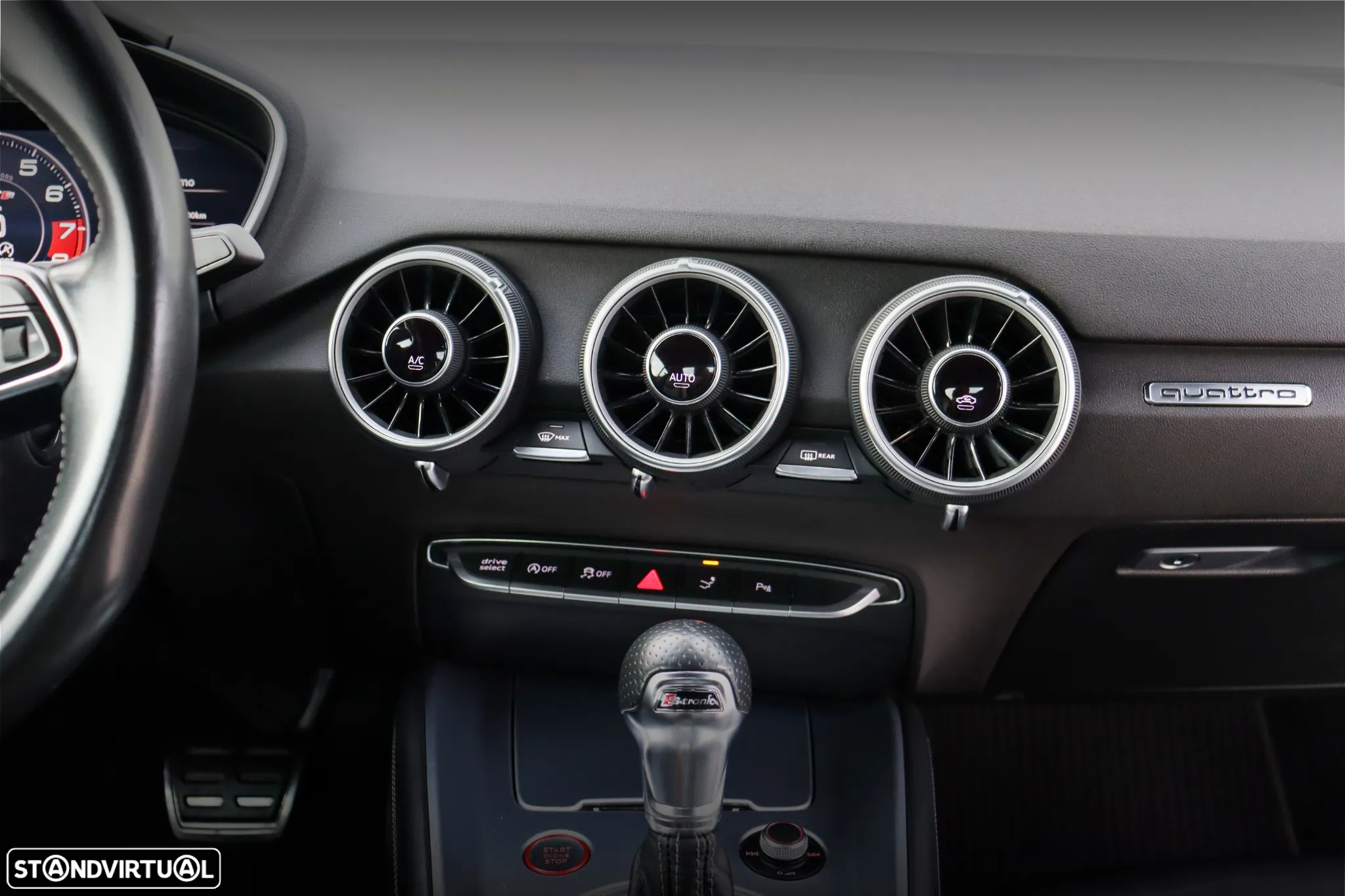 Audi TTS Coupé 2.0 TFSi quattro S Tronic - 33