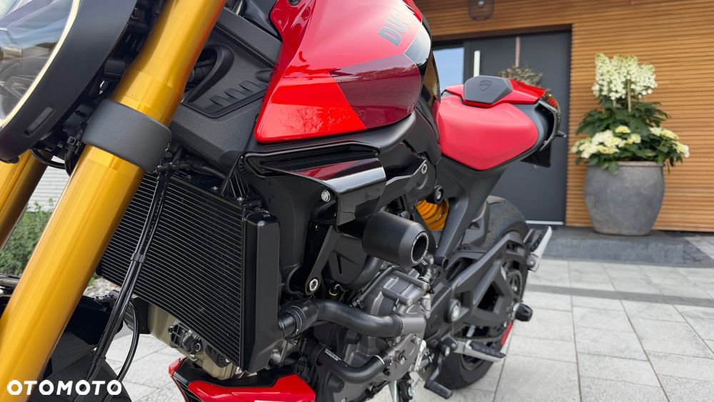Ducati Monster - 9