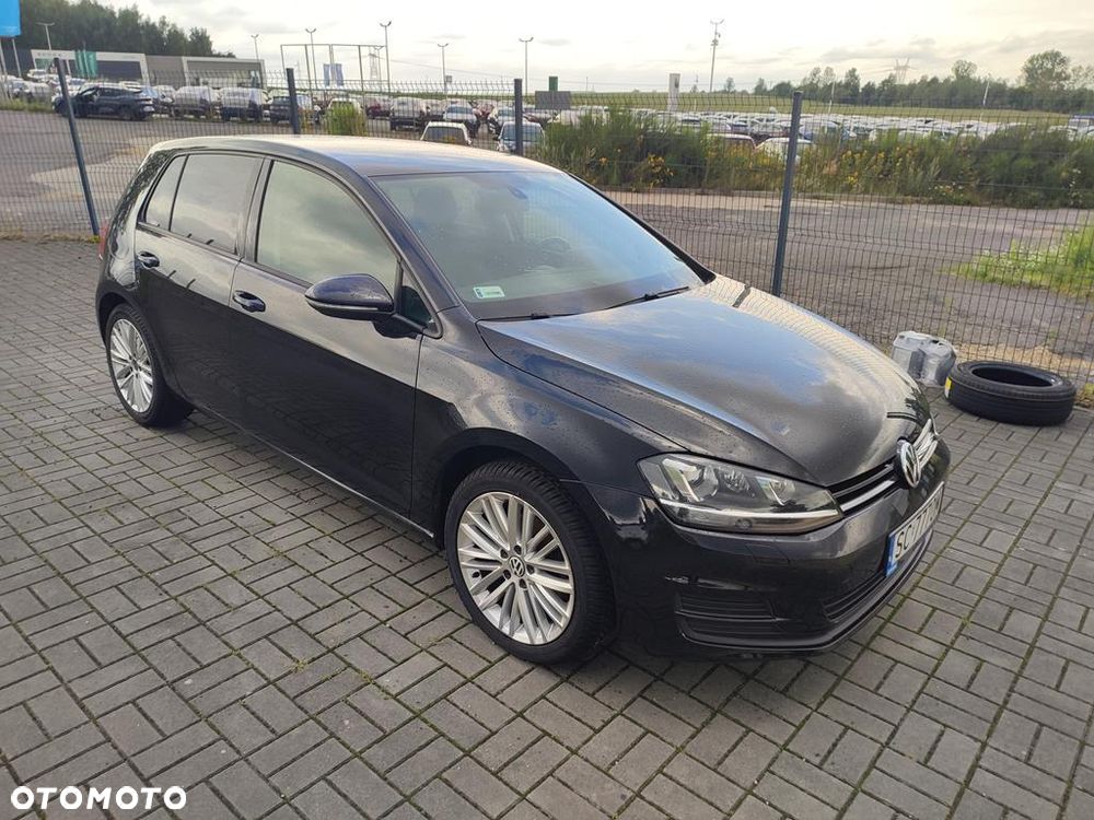 Volkswagen Golf 1.4 TSI BMT Comfortline - 9