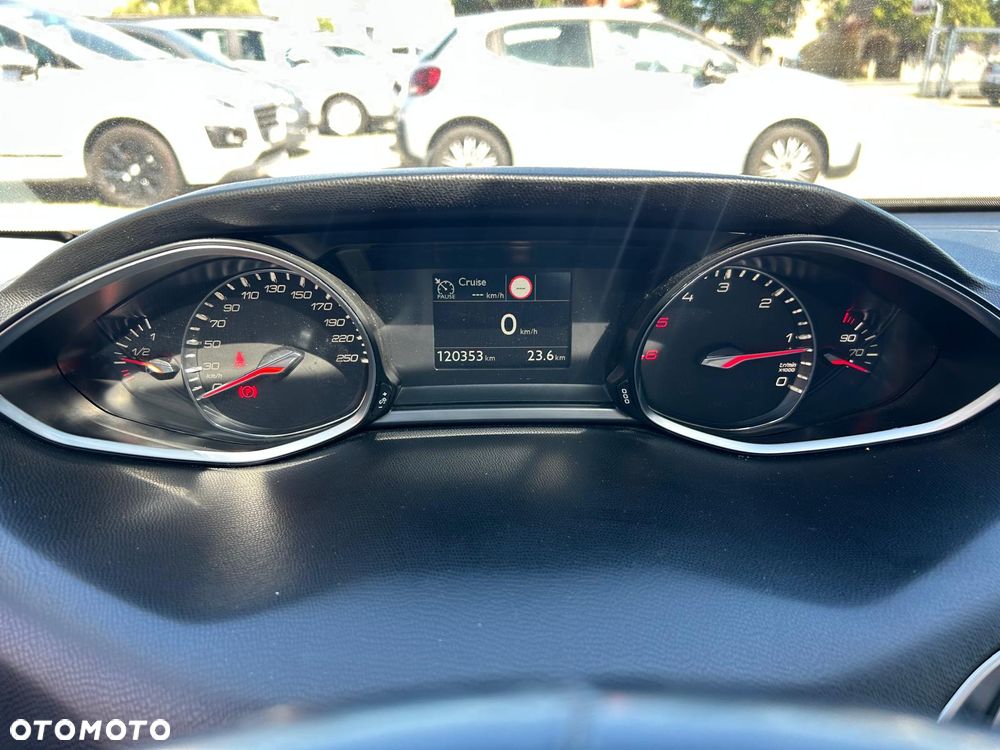 Peugeot 308 1.5 BlueHDi Active Pack S&S - 28