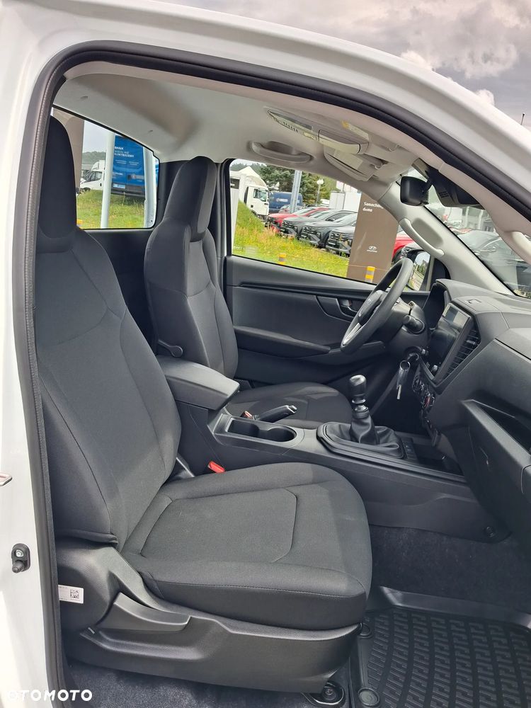 Isuzu D-Max 2.2 SC L 4WD - 13