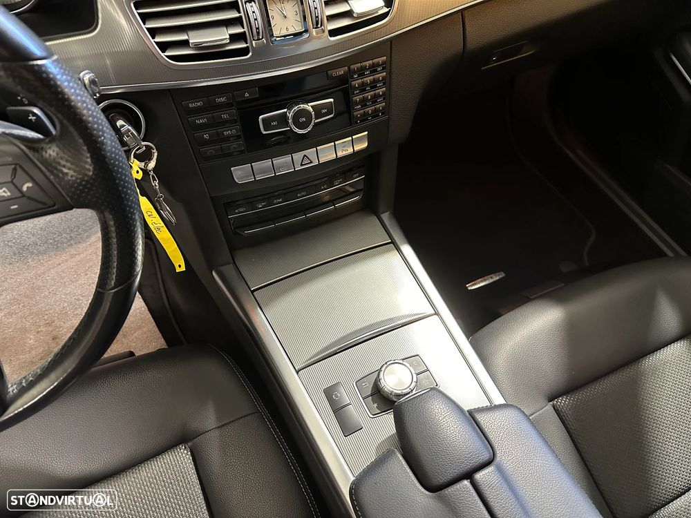 Mercedes-Benz E 300 Bluetec Hybrid Avantgarde - 12