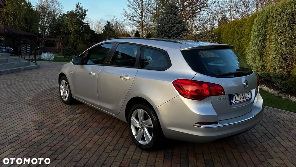 Opel Astra IV 1.7 CDTI Sport - 4