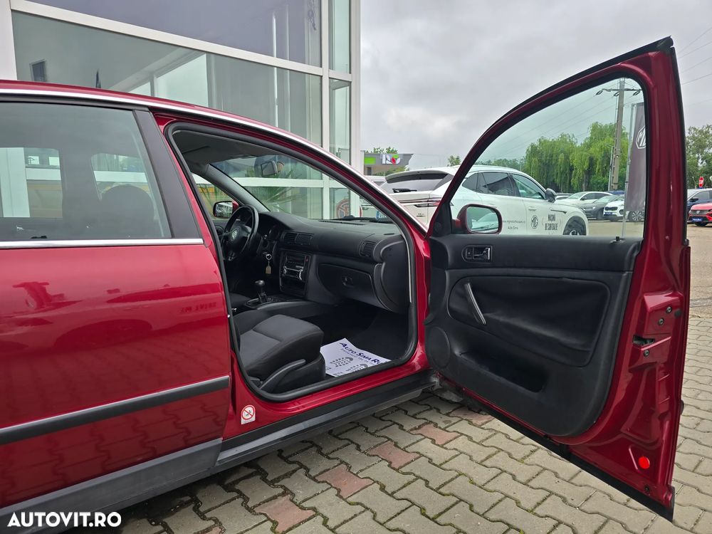 Volkswagen Passat - 10
